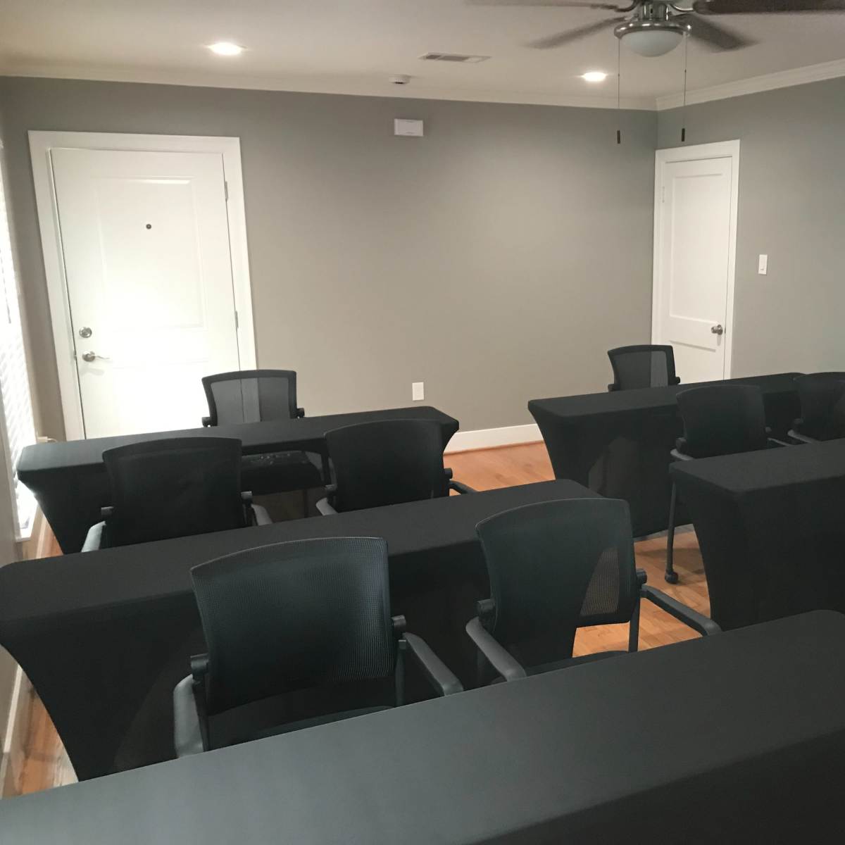 Museum District/Midtown/3rd Ward Training Room in Houston Image in Museum Park, Houston, TX
