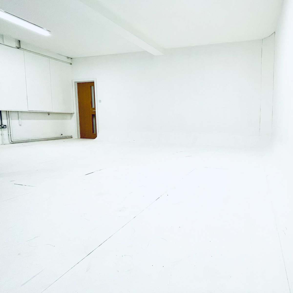 Basement Photo Studio, London | Production | Peerspace