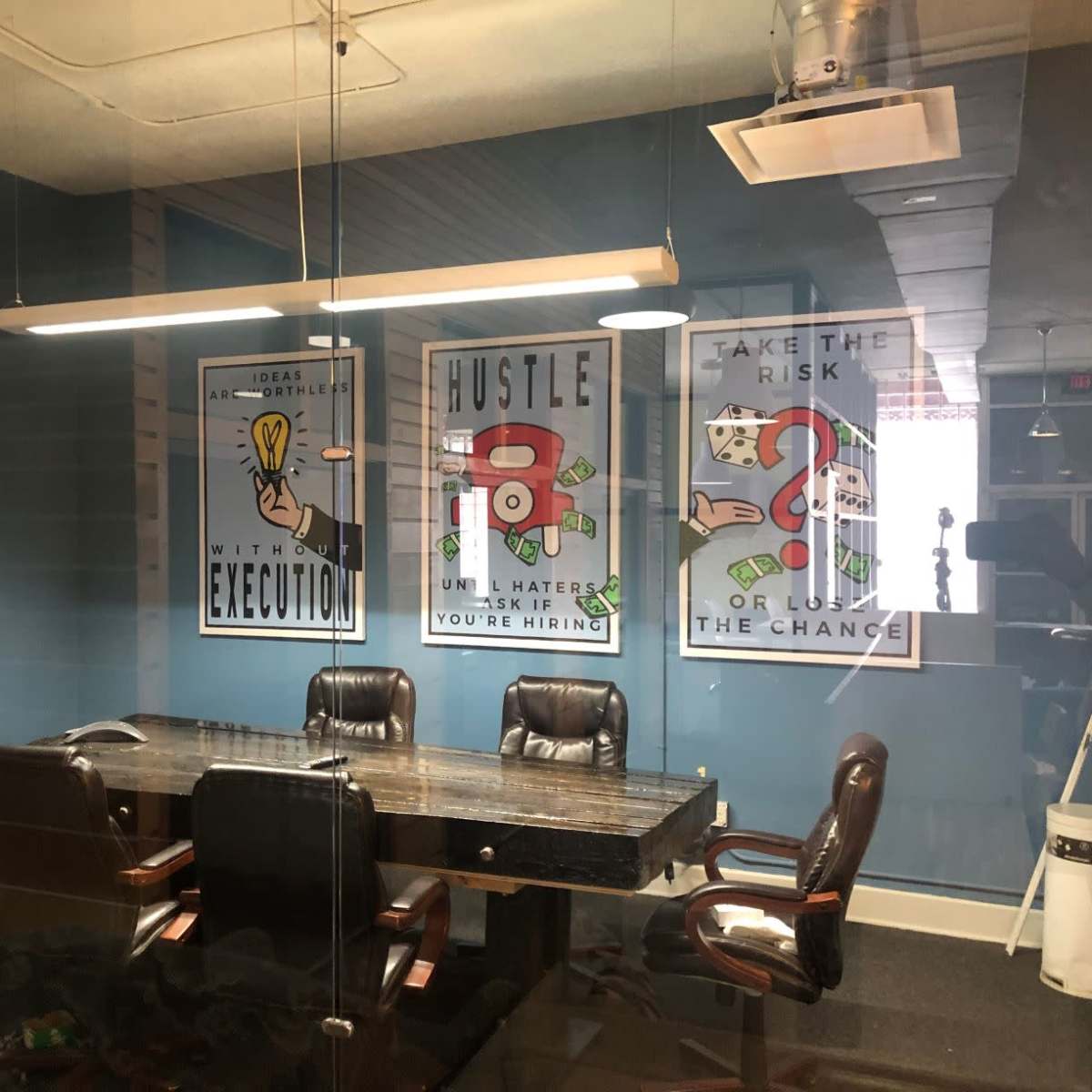 Centrally Located and 5 minutes from Everywhere in Detroit Image in Milwaukee Junction, Detroit, MI
