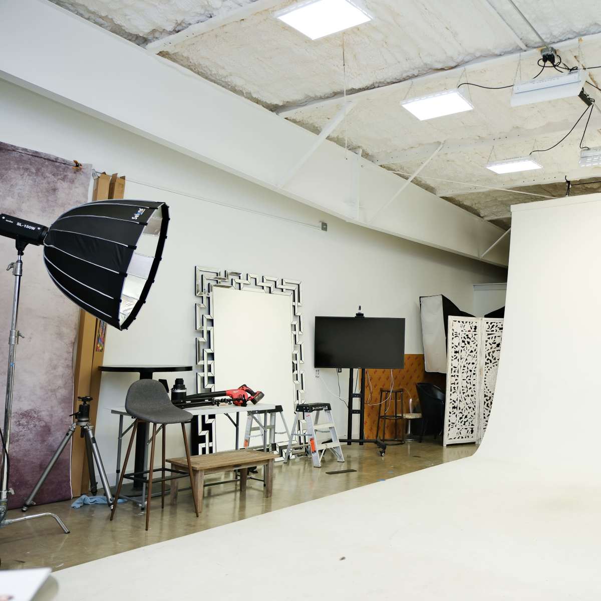 East Dallas Photo & Video Production Studio with Office Spaces, dallas ...