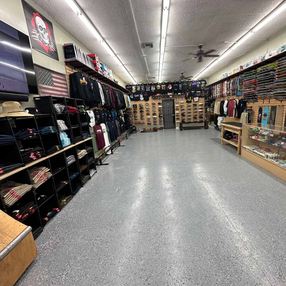 Urban Authentic Skate Shop with Mountain and Blvd views. Organized and Roomy Sunland CA Production Peerspace