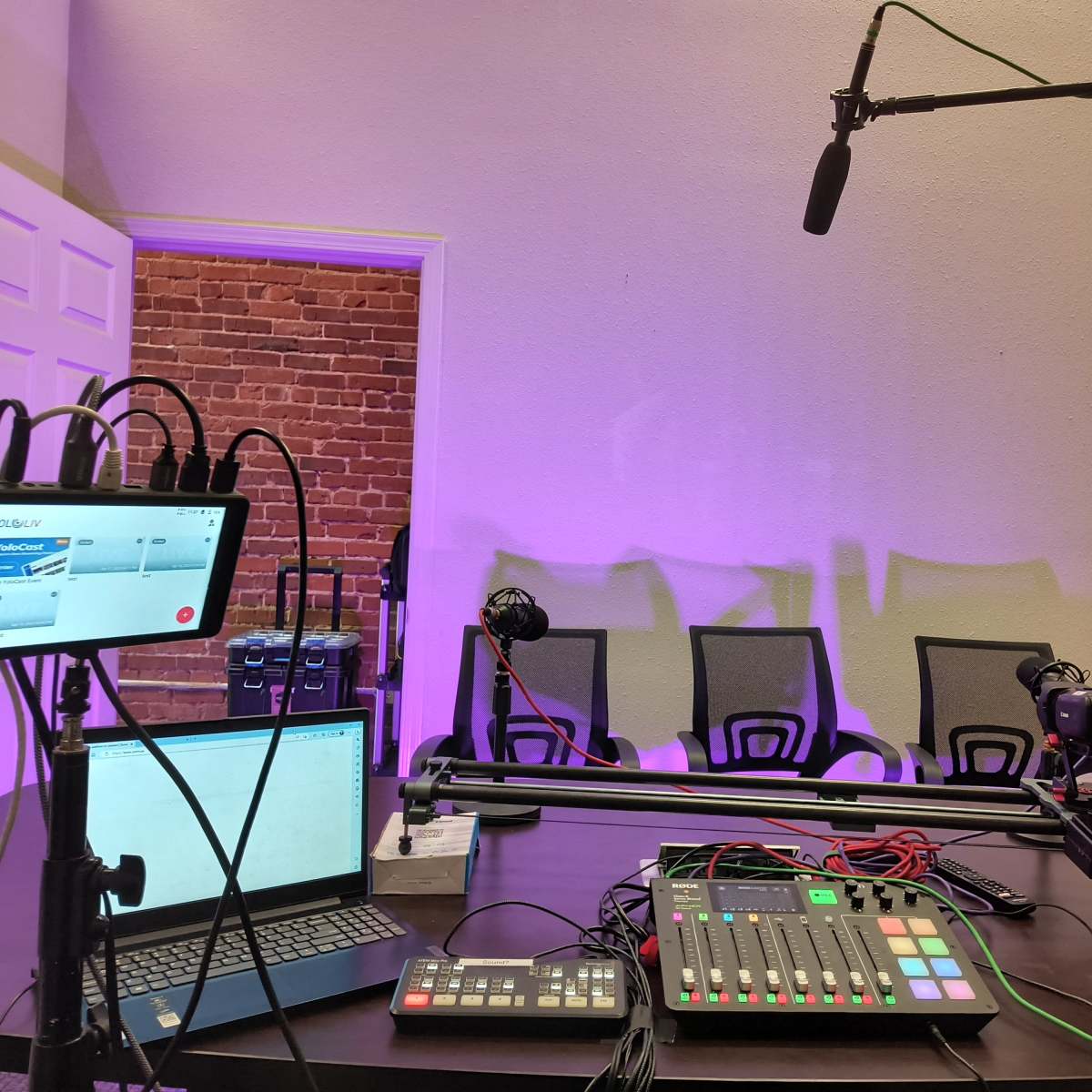 Professional Film and podcast Space with Global TV Exposure!!!, Lucerne ...