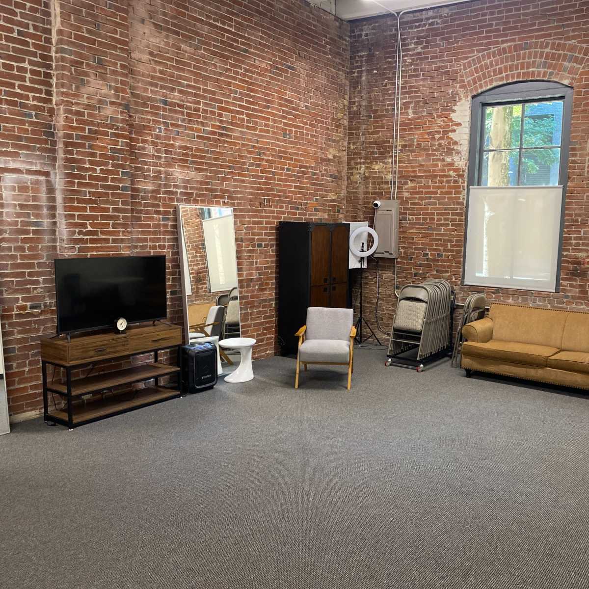 Versatile Creative Studio in Portland's Pearl District, Portland, OR