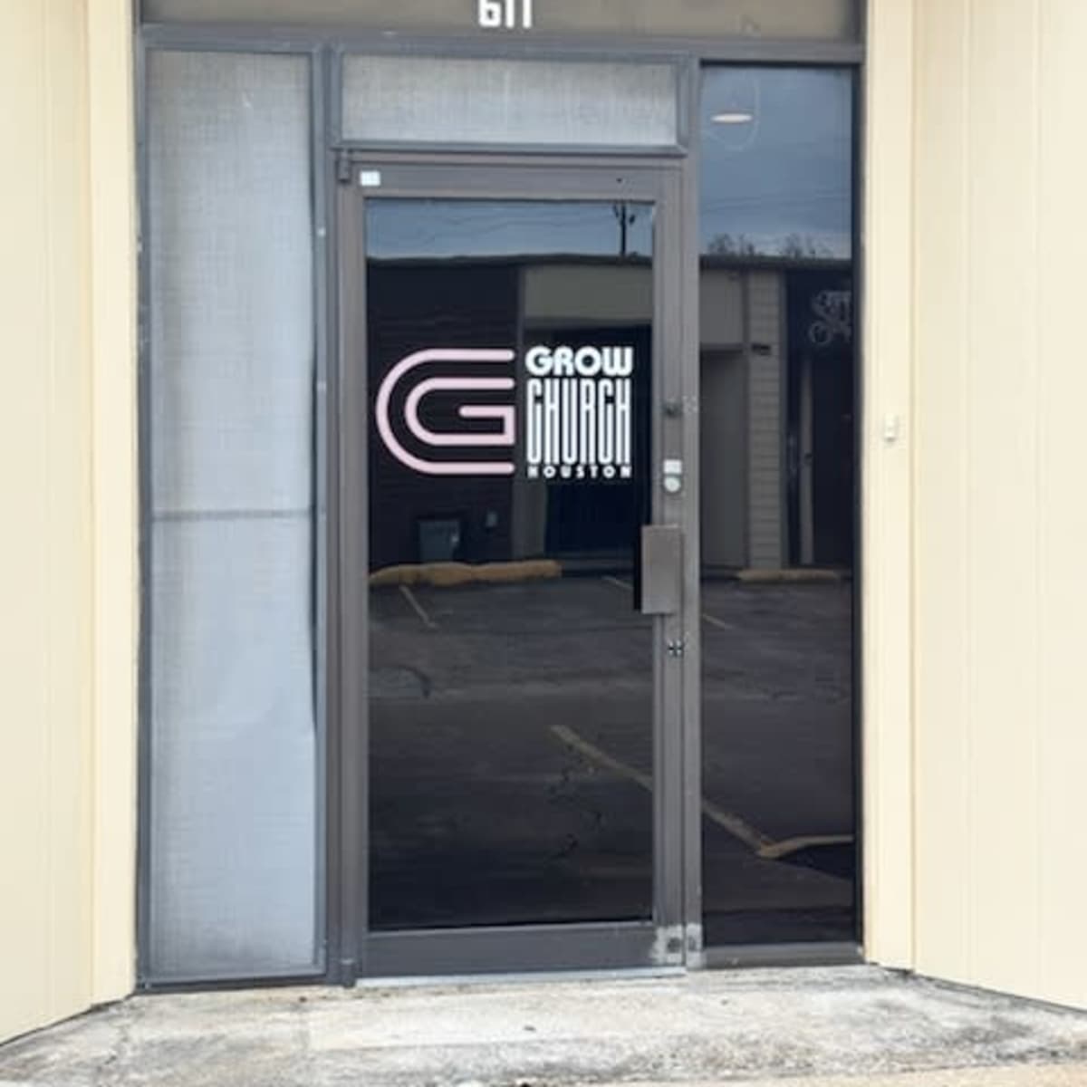Worship Space with Office Space/Flex Space in HUMBLE Image in Iah / Airport Area, HUMBLE, TX