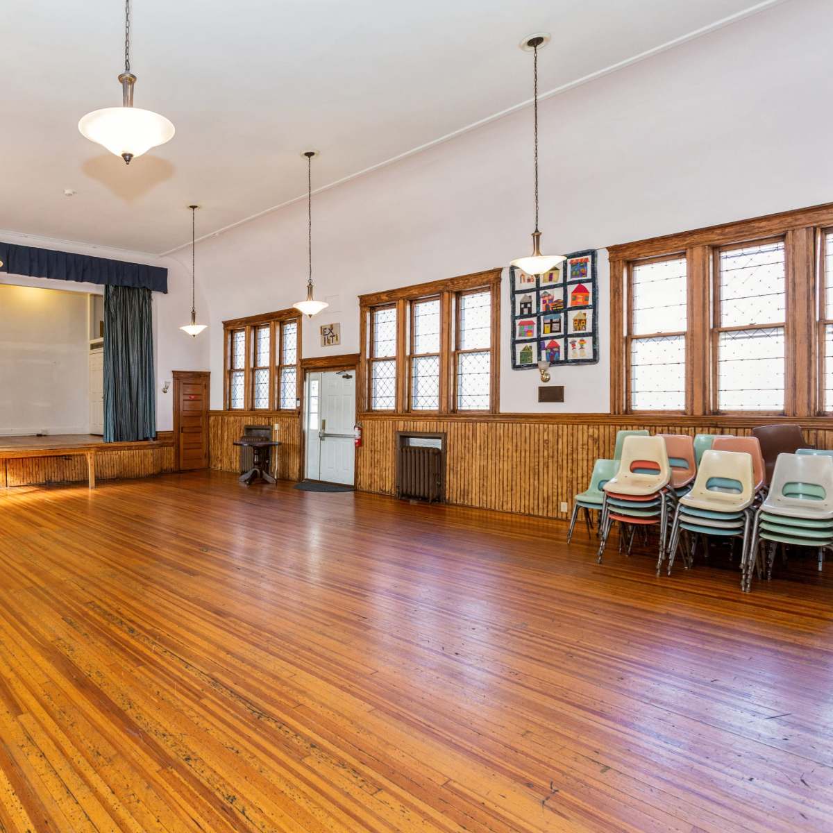 Large Meeting Hall, Orange, NJ | Off-Site | Peerspace