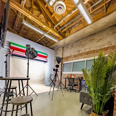 Well-equipped and Affordable Photography Studio., Fresno, CA ...