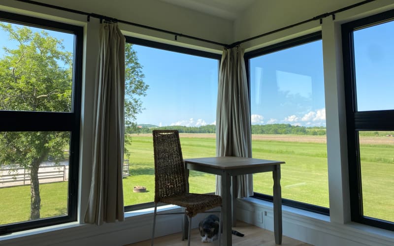 Modern loft apartment on gentlemens farm in scenic Vermont, Shelburne