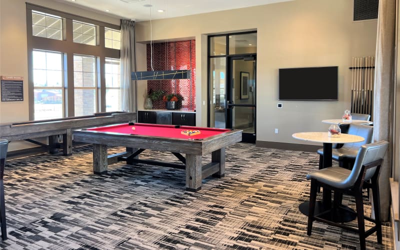 Stunning, Modern Clubhouse w/ Kitchen & Pool Table, Littleton, CO
