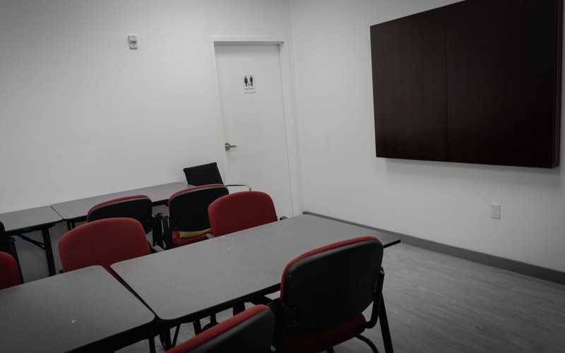 Beautiful space in Hialeah Gardens, conference room, classroom and