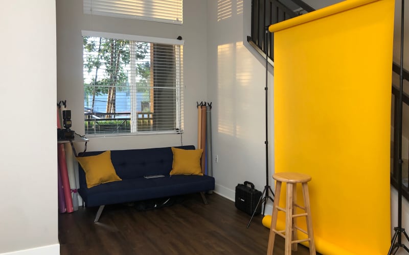 DVI Studios Woodland Hills Private Photo Studio, Los Angeles, CA