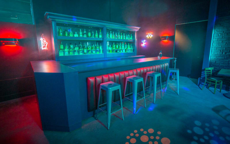 5 SETS for 1 BOOKING CreatorLA, Los Angeles, CA Production Peerspace