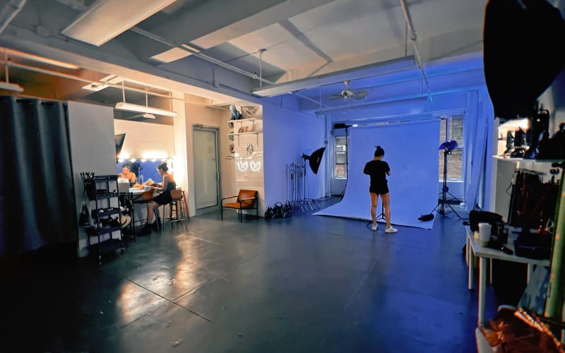 Gama Studio Midtown Photo/Video Studio, Equipment Included, Air