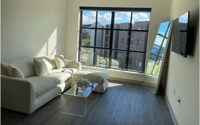 Chic Minimal Luxury One Bedroom Apartment ATL, Atlanta, GA Production Peerspace