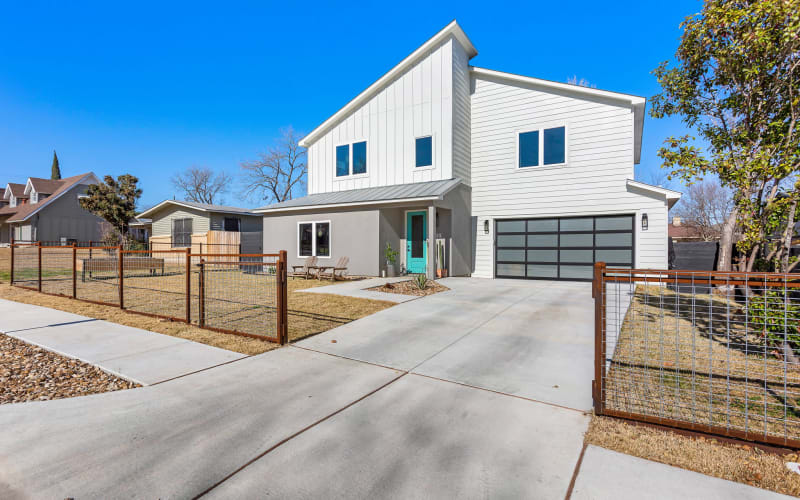Eclectic East Austin House w/ Cowboy Pool, Austin, TX Production