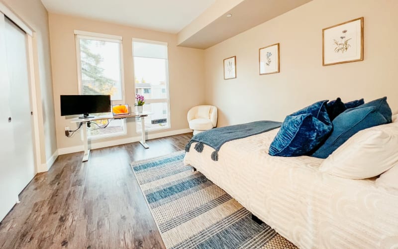 Stylish, Modern & Bright Condo, Mountain View, CA Production Peerspace