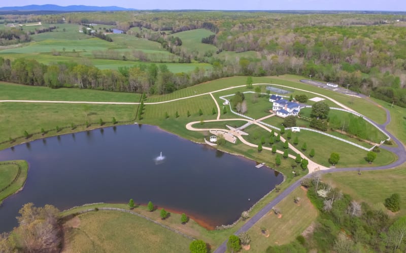 Mount Ida winery Picturesque Lakeside Barn & Gazebo, Charlottesville