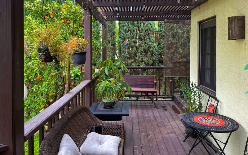 Historical Spanish Revival House with Vintage Furnitures beautiful