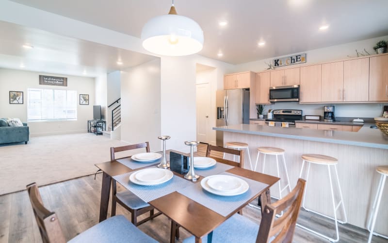 Modern Townhome with Mountain Views, Saratoga Springs, UT Production