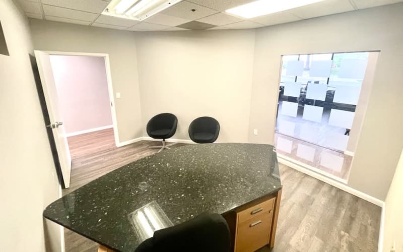 Roomy Office Space, Chantilly, VA OffSite Peerspace