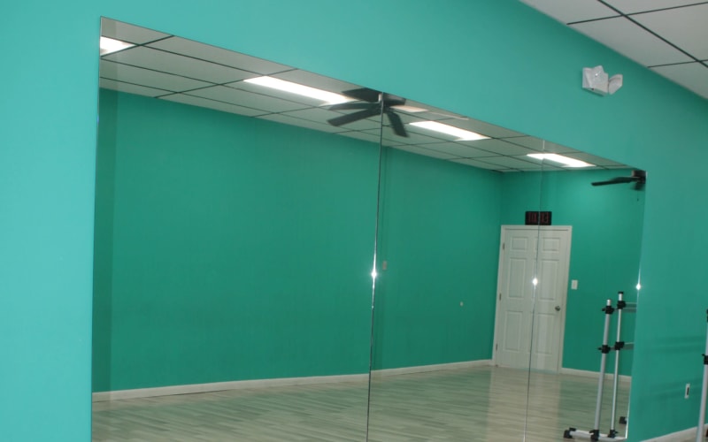 Elegant Dance Studio with Mirrors, Temple Hills, MD Event Peerspace