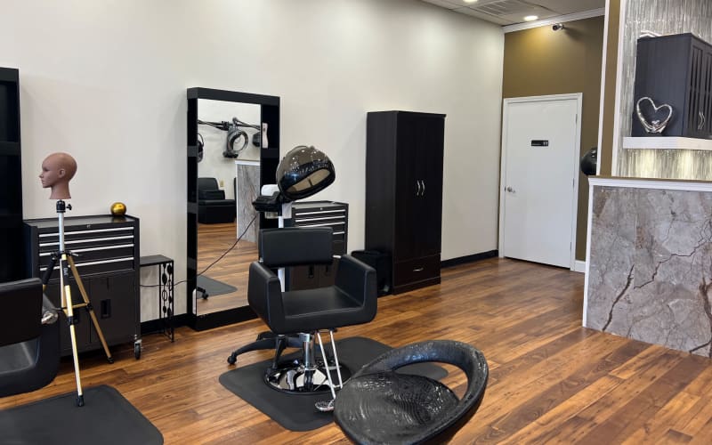 Beautiful hair salon, Smyrna, GA Production Peerspace