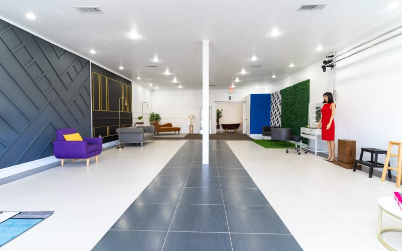 SharpHaze Photography | PHOTO + VIDEO STUDIO | CREATIVE SPACE IN