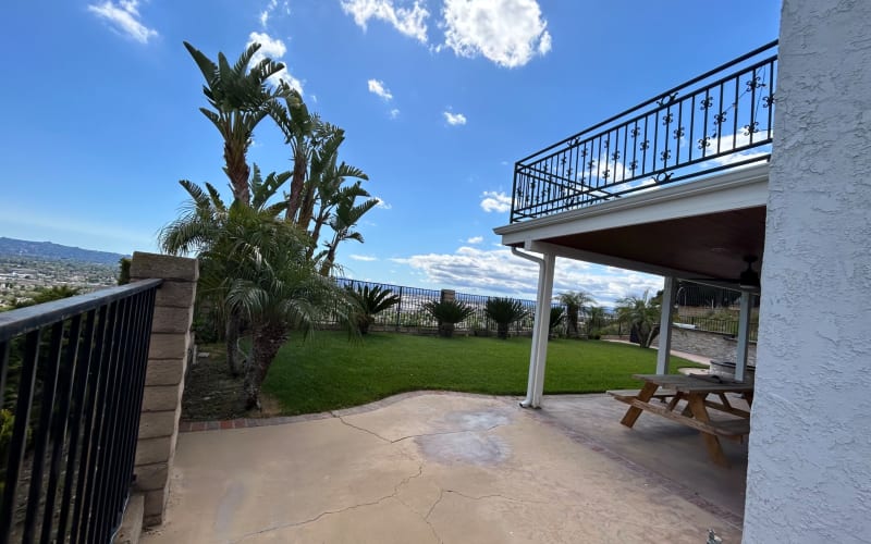 Amazing City Views Patio & Backyard for events and photo/video shoots