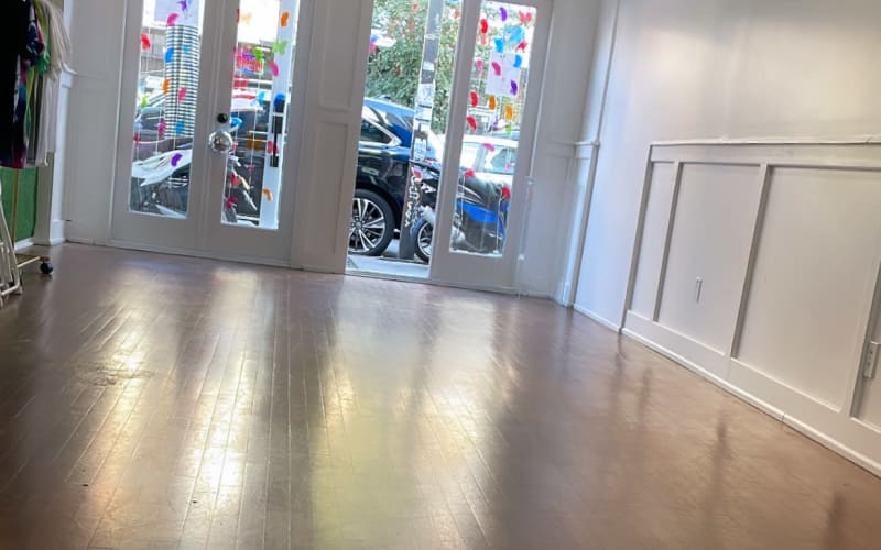 Creative Storefront Studio near Yankee Stadium, BRonx, NY Production