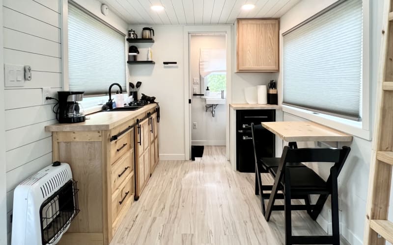 Modern Tiny Home, Atlanta, GA Production Peerspace