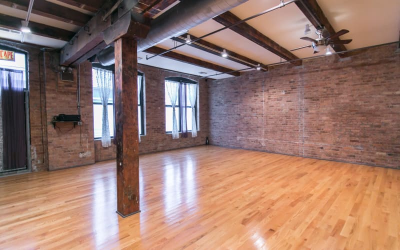 River North Lofted Yoga Studio, Chicago, IL Production Peerspace