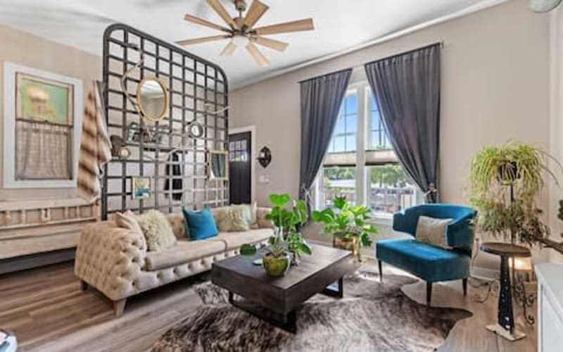 Historic Walker's Point Condotel w/ Fenced Lawn, Milwaukee, WI