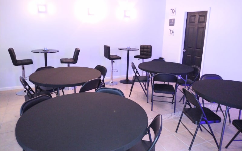 Small Bronzeville Elegant Event Space, Chicago, IL OffSite Peerspace
