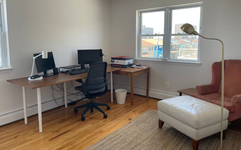 Beachfront Apartment, Rockaway Beach, NY Production Peerspace