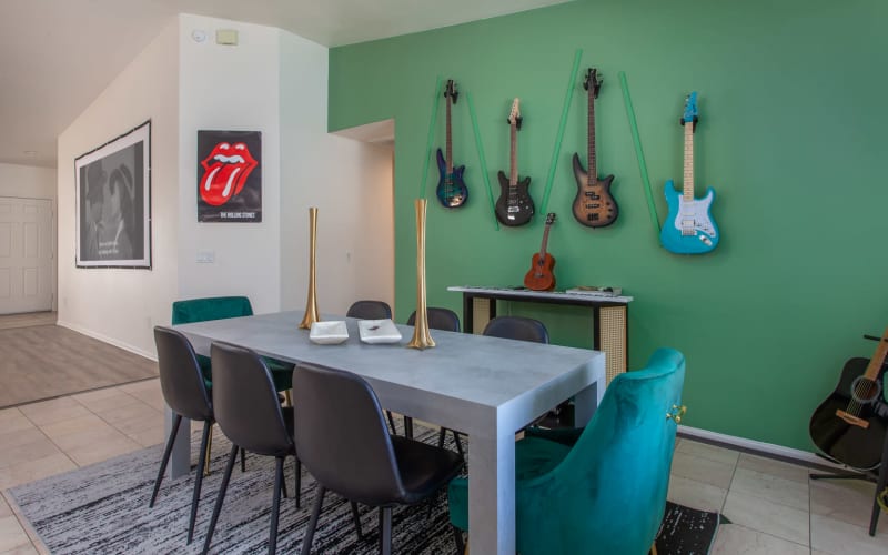 Artistic and Spacious New Property, Desert Hot Springs, CA Production