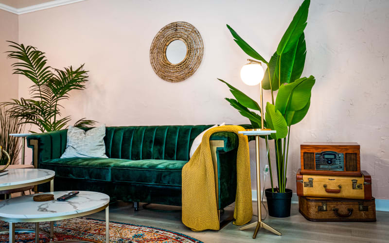 Dallas Oak Lawn Oasis w/ Private Pool and Hot Tub, DALLAS, TX