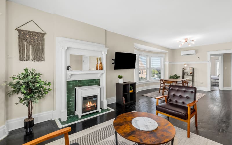 Historic Brush Park Apartment, Detroit, MI Production Peerspace