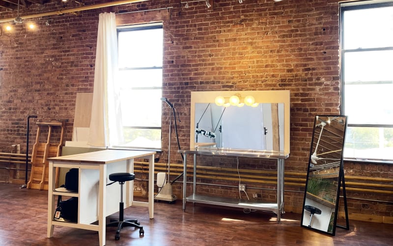 Natural Light Photo Studio Loft in Pilsen, Chicago, IL Production Peerspace