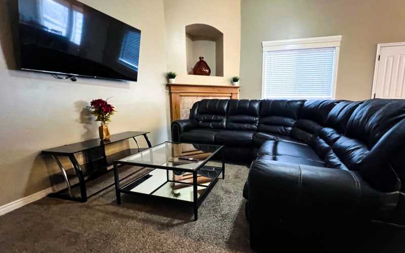 Rustic Mountain 5BD Home, West Jordan, UT Production Peerspace