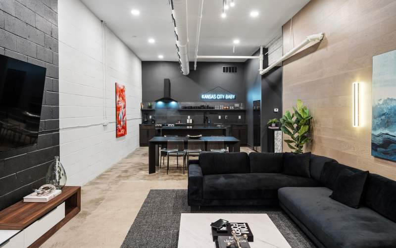 Modern Industrial Loft Crossroads Luxe Loft, Kansas City, MO