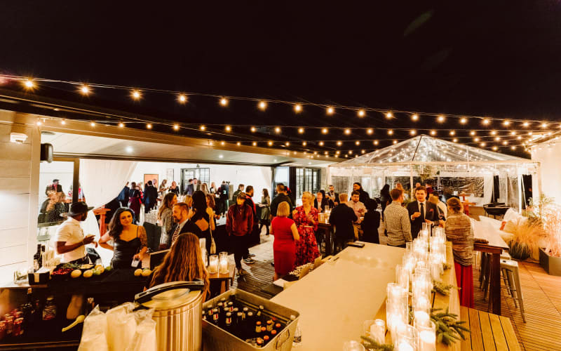 Stunning, FullyFurnished Downtown Rooftop with City View, Norfolk, VA