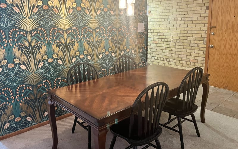 Art Nouveau Apartment in Summit Hill, St Paul, MN Production Peerspace