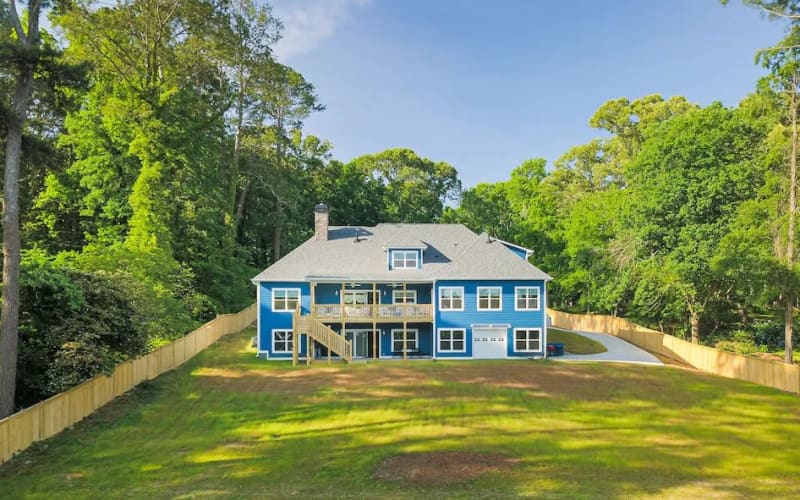 Relaxing Luxury Lakefront Event Home, Jonesboro, GA Event Peerspace