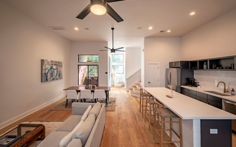 ParkHaus Museum district modern townhome with outdoor lounge, Houston