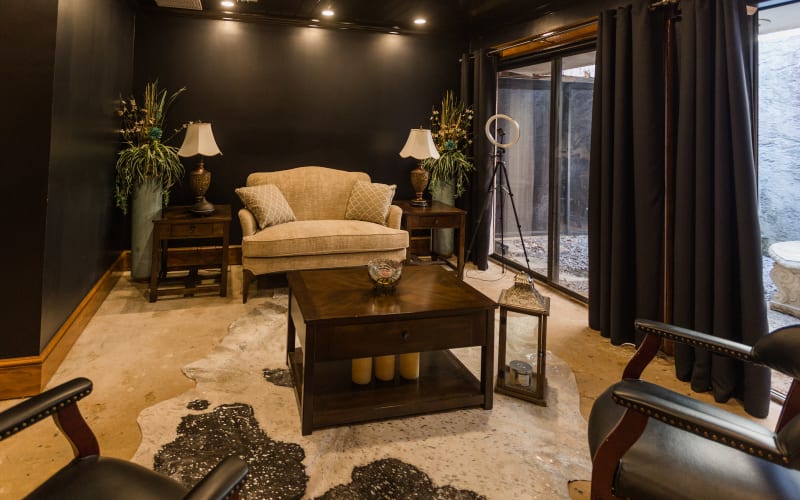 Metro West Mobile PodCast and Vlogging Studio, Mobile, AL Production