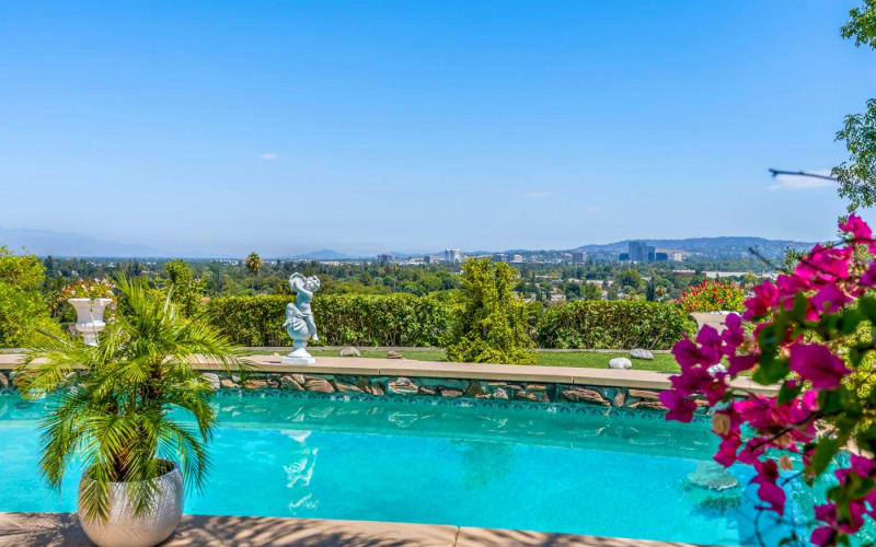 Dream Backyard with Incredible Valley View, Pool & BBQ, West Hills, CA