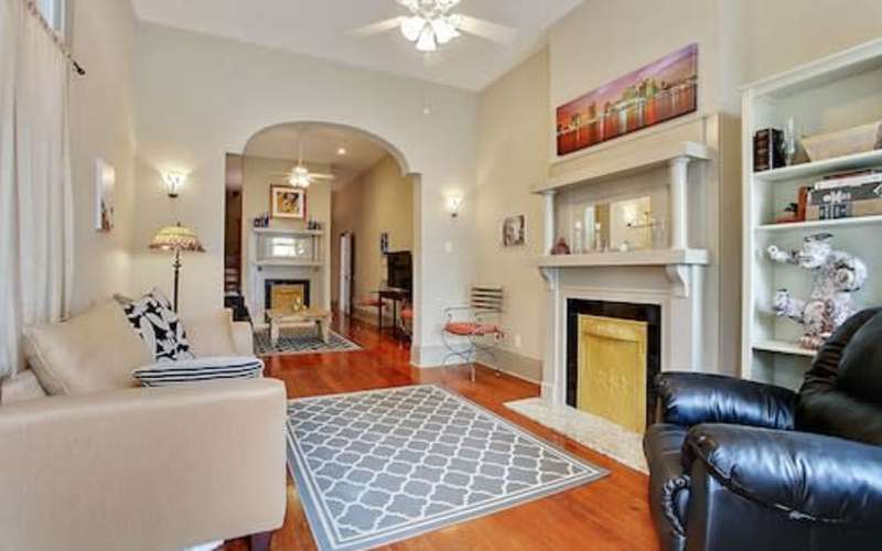 Uptown Big Blue House, new orleans, LA OffSite Peerspace