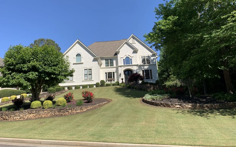 Beautiful Flatyard with Pool, Alpharetta, GA Production Peerspace