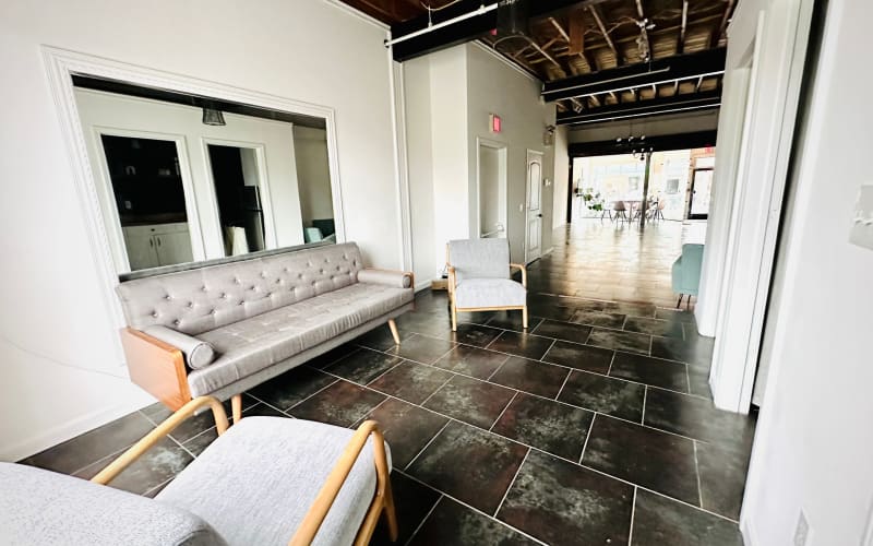 Sunsculpt Studios Downtown Contemporary Flex Space with Riverside