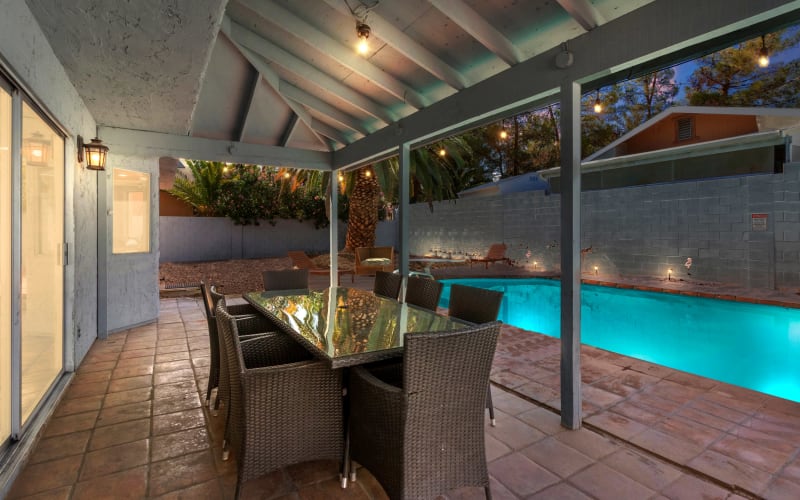 Vegas Oasis w/pool+spa+sauna, Las Vegas, NV Event Peerspace