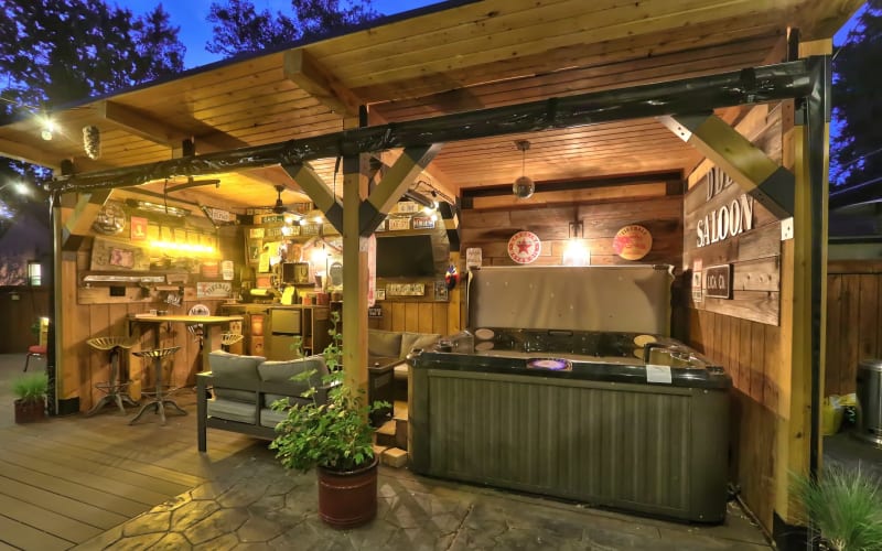 Rustic Dive Bar with Hot Tub in North End Boise, Boise, ID Production